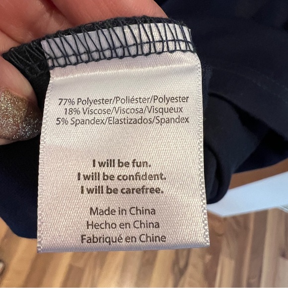 Vfish NWT Large Navy 3/4 Sleeve Scoop Neck Dress - Picture 7 of 10